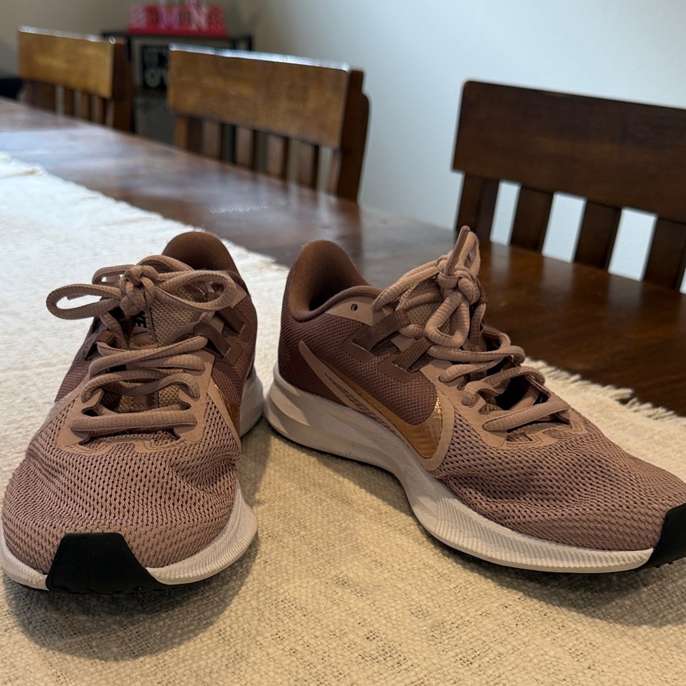 Nike Rose Gold Running Shoes